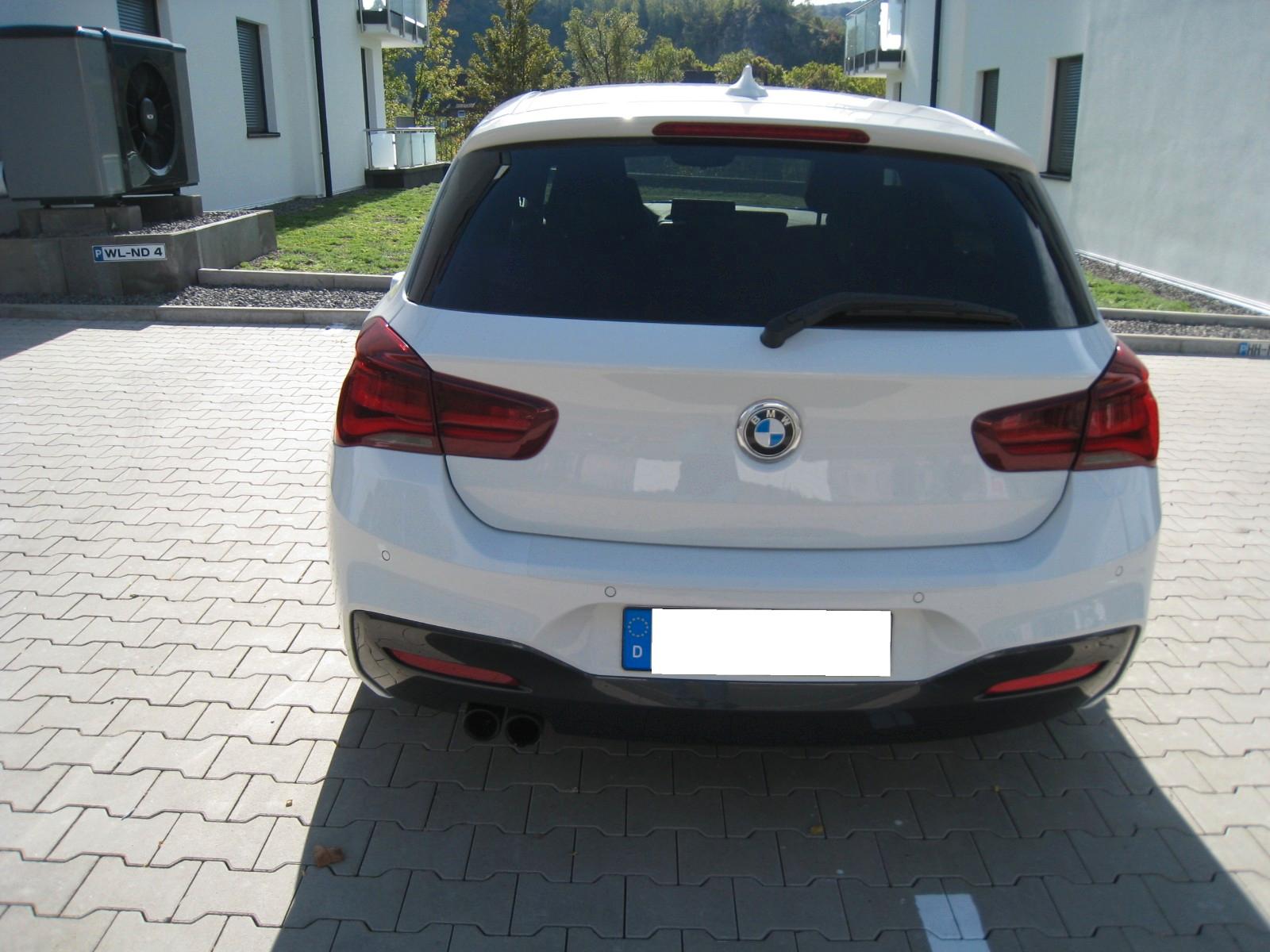 BMW 120i M Sport weiß