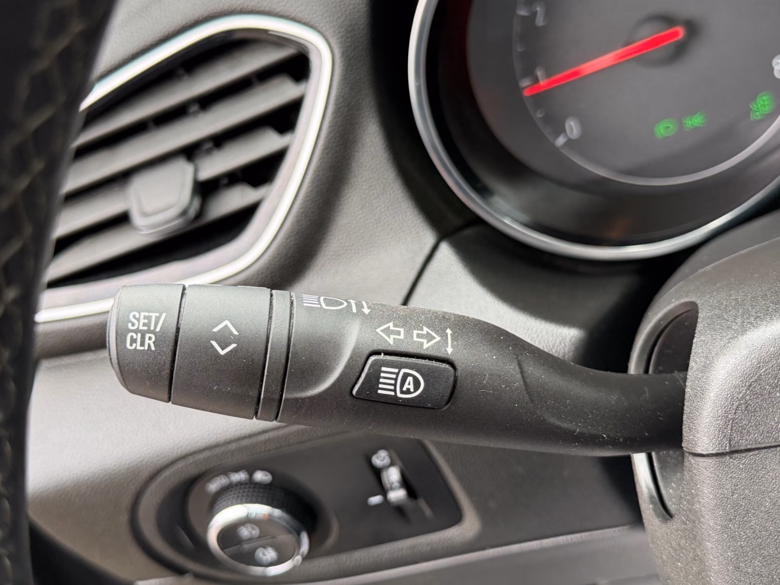 Opel Grandland Innovation/Navi/LED/Leder/Keyless/Pano