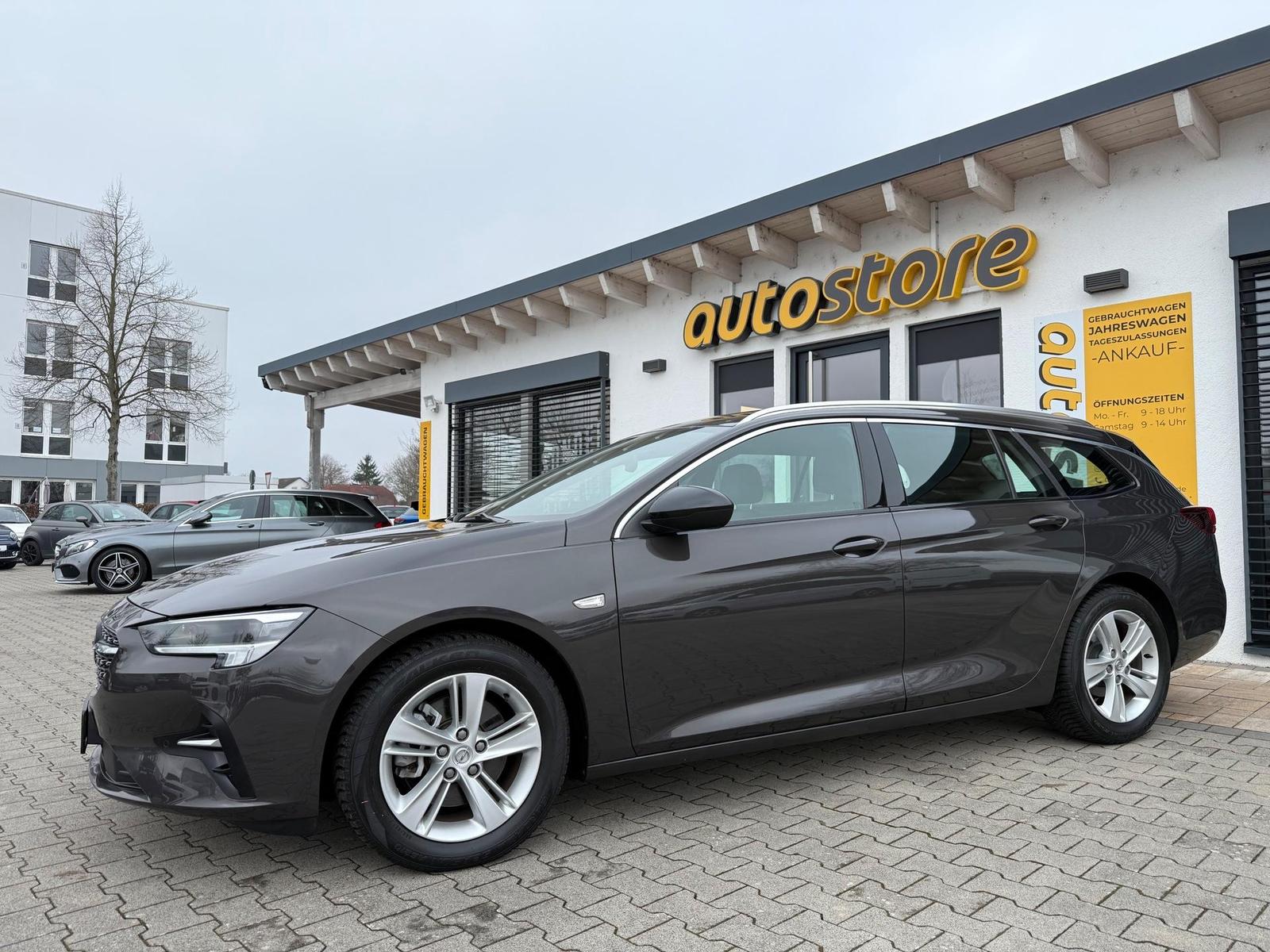 Opel Insignia Sports Tourer 2.0T Elegance Automatik