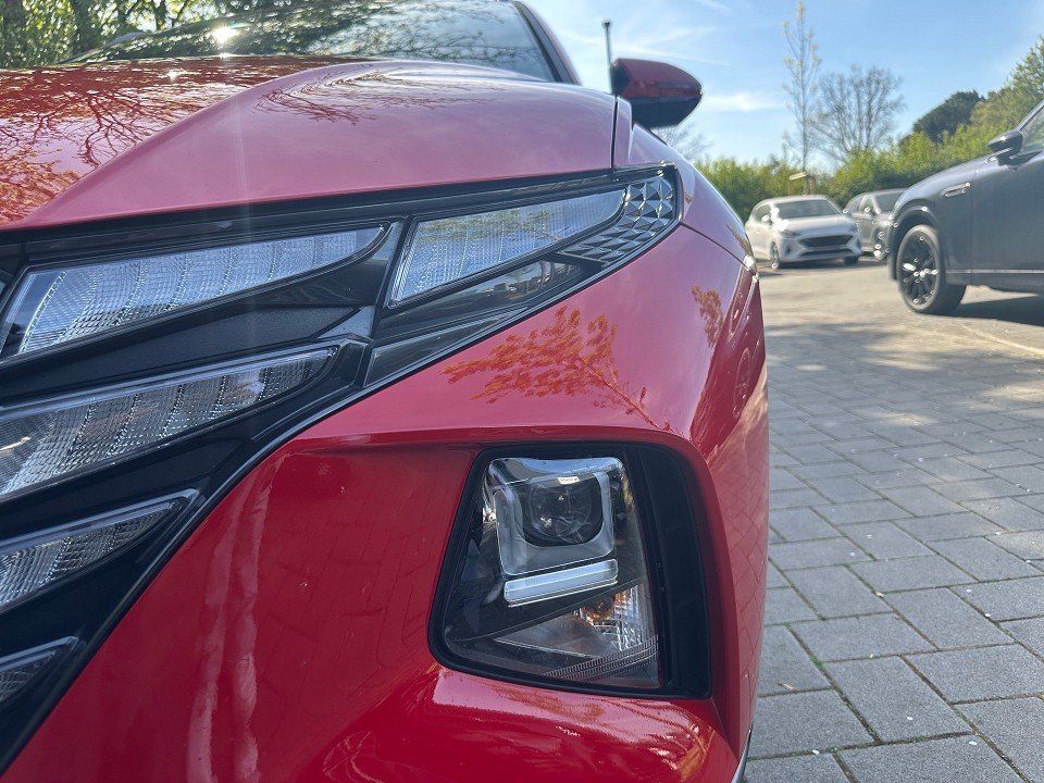 Fahrzeugabbildung Hyundai TUCSON Plug-in-Hybrid 1.6 T-GDi 265PS 6-AT 4WD F