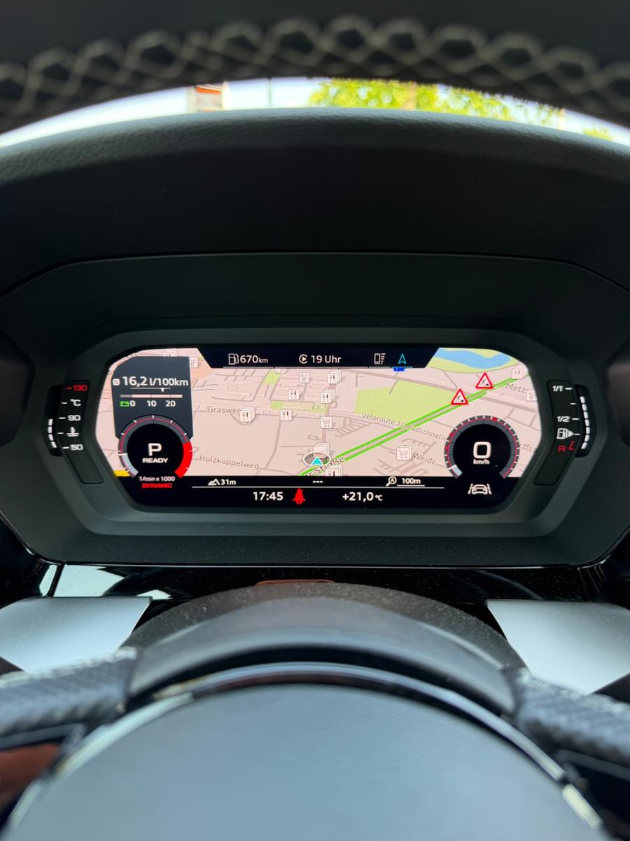 Audi S3 TFSI S tronic quattro -, миниатюра 16