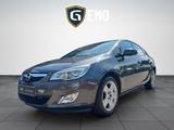 Opel Astra J Design Edition NAVI TEMP PDC SHZ KLIMA - Opel Astra: Limousine