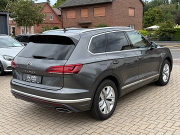Volkswagen Touareg - 5