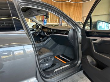 Volkswagen Touareg 4Motion eHybrid *1.Hand*HeadUP*Voll*