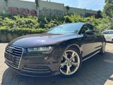 Audi A7 Sportback 3.0 QUATTRO S-LINE/H-UP/2xCAM*VOLL* - Audi A7 in Leverkusen