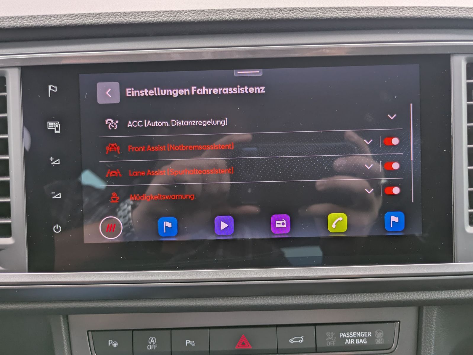 Fahrzeugabbildung CUPRA Ateca 1.5 TSI DSG AHK*LED*ACC*APP*KAMERA*19"