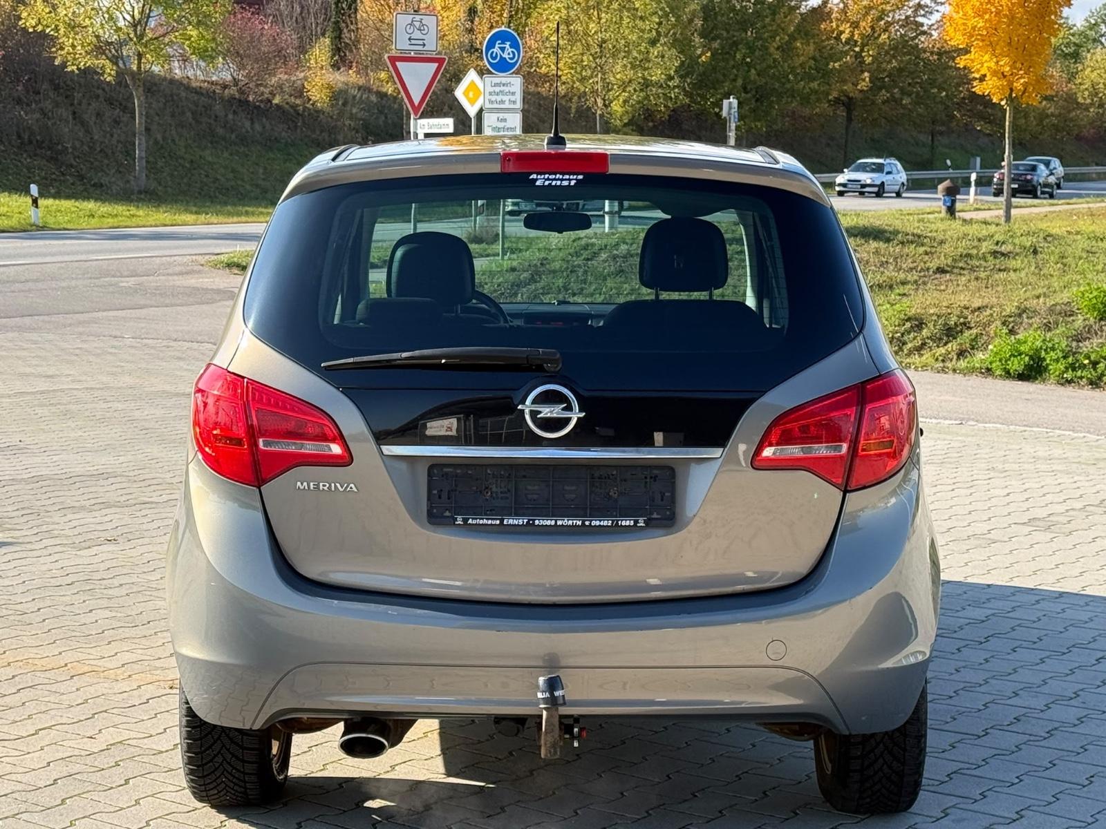 Opel Meriva 2012 — photo 6
