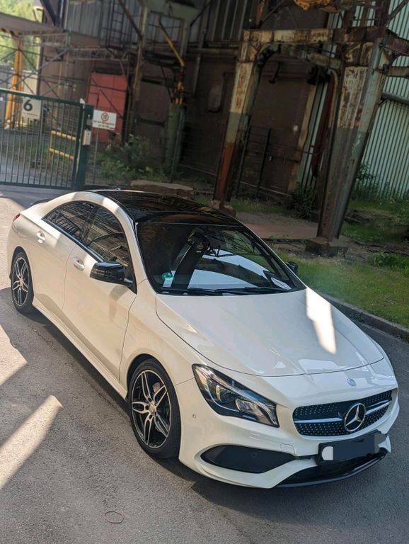 Image of Mercedes-Benz CLA 220