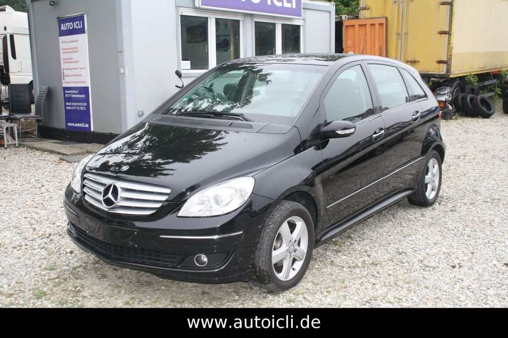 Mercedes-Benz B 150