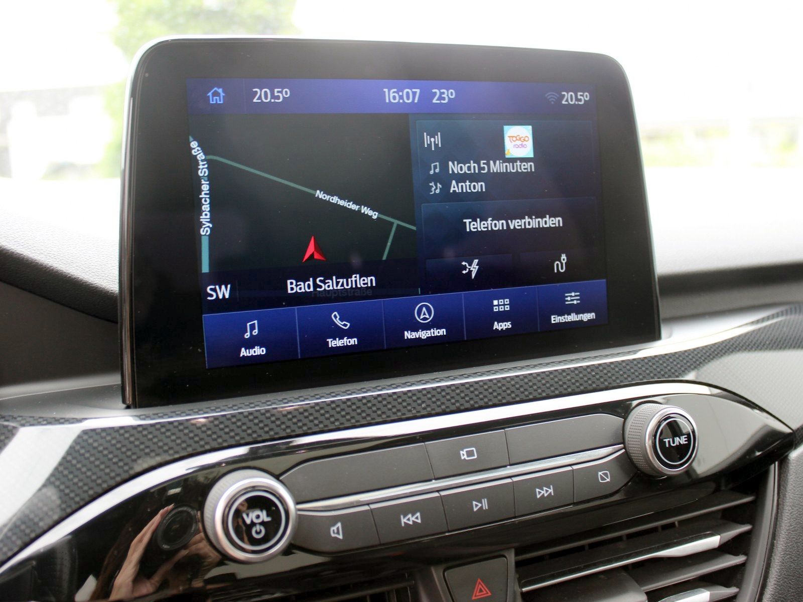 Fahrzeugabbildung Ford Kuga Plug-In Hybrid ST-Line X 2,5 Duratec