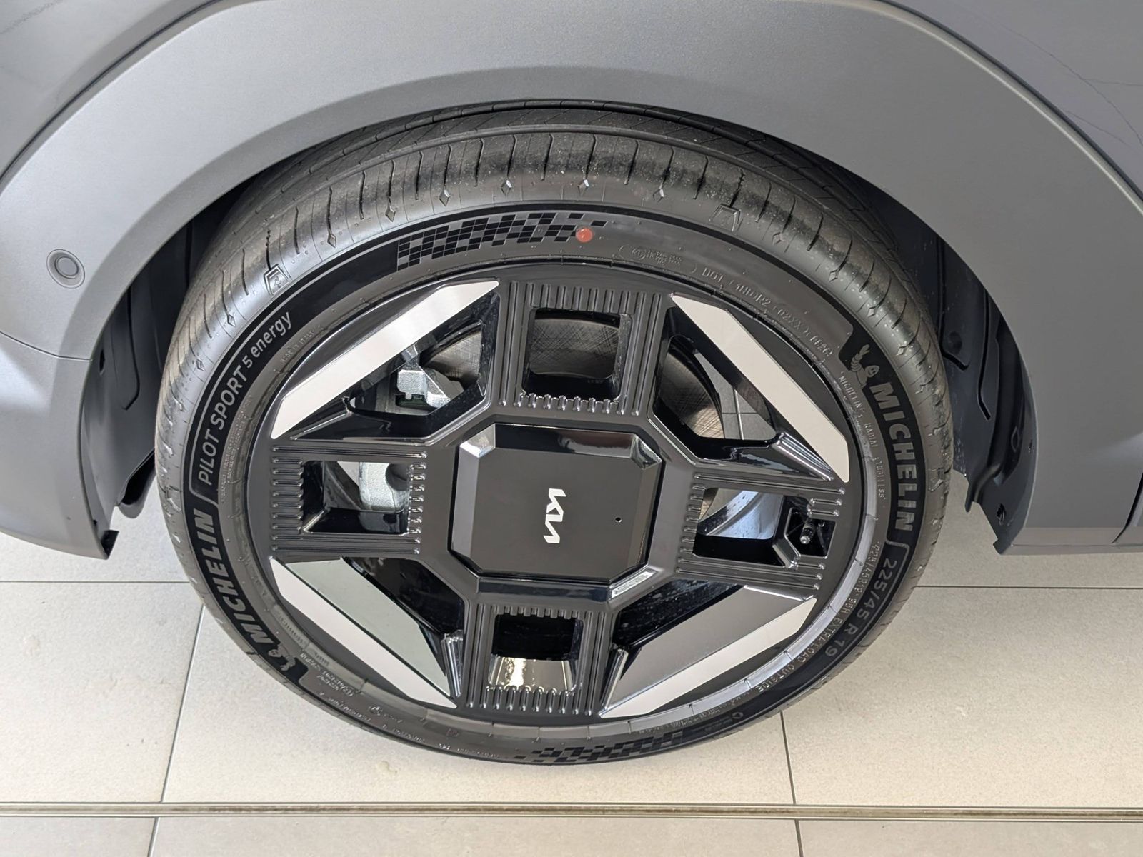 KIA EV2 61-kWh GT-Line 4-Sitzer 22kW Comfort – Bild 7
