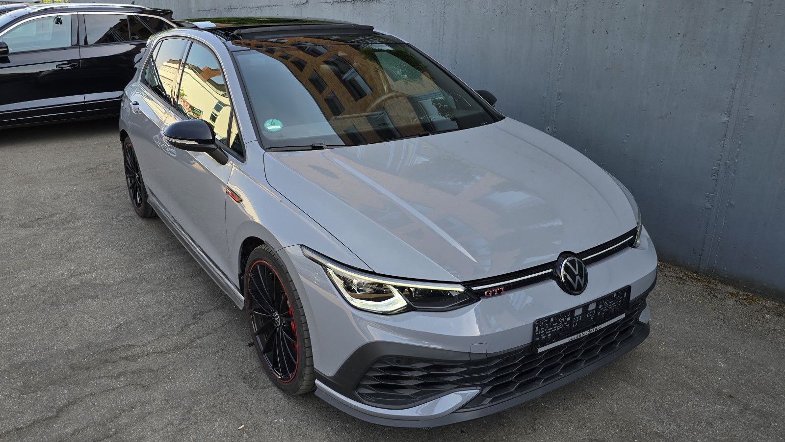 Volkswagen Golf 8 GTI Clubsport DSG * Akrapovic*Black*Pano foto 2
