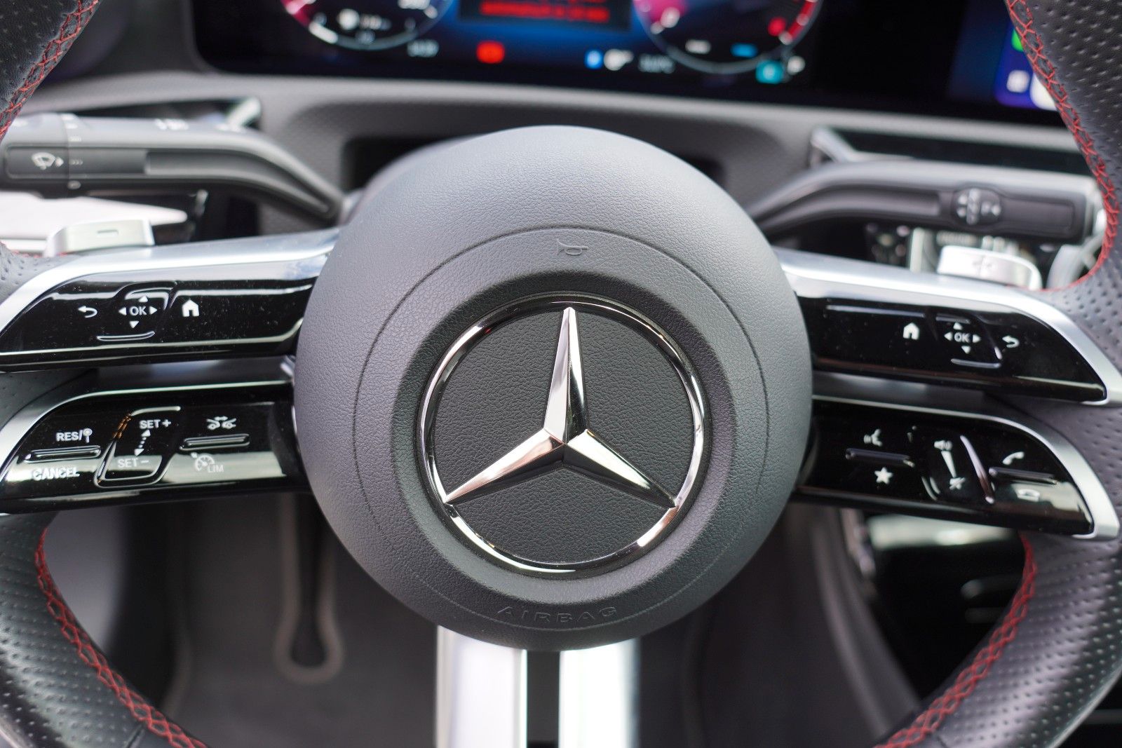 Mercedes-Benz CLA 250 4Matic AMG Line  *JUNGE STERNE*FACELIFT* foto 18