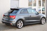 Audi A1 S line Sportpaket Automatik+Navi+Xenon+T-Lede - Audi A1 aus 2011