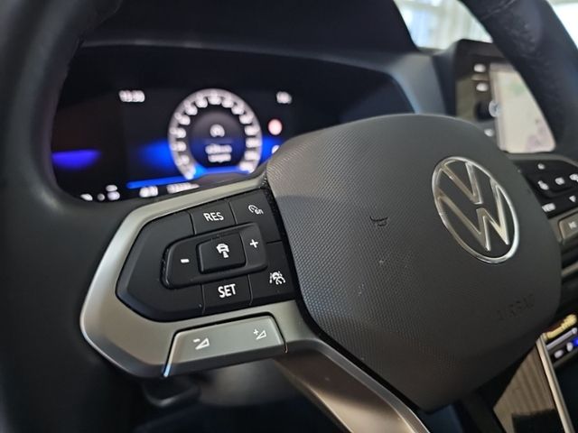 Fahrzeugabbildung Volkswagen T-Cross 1.0 TSI Life NAVI ACC SHZ PDC