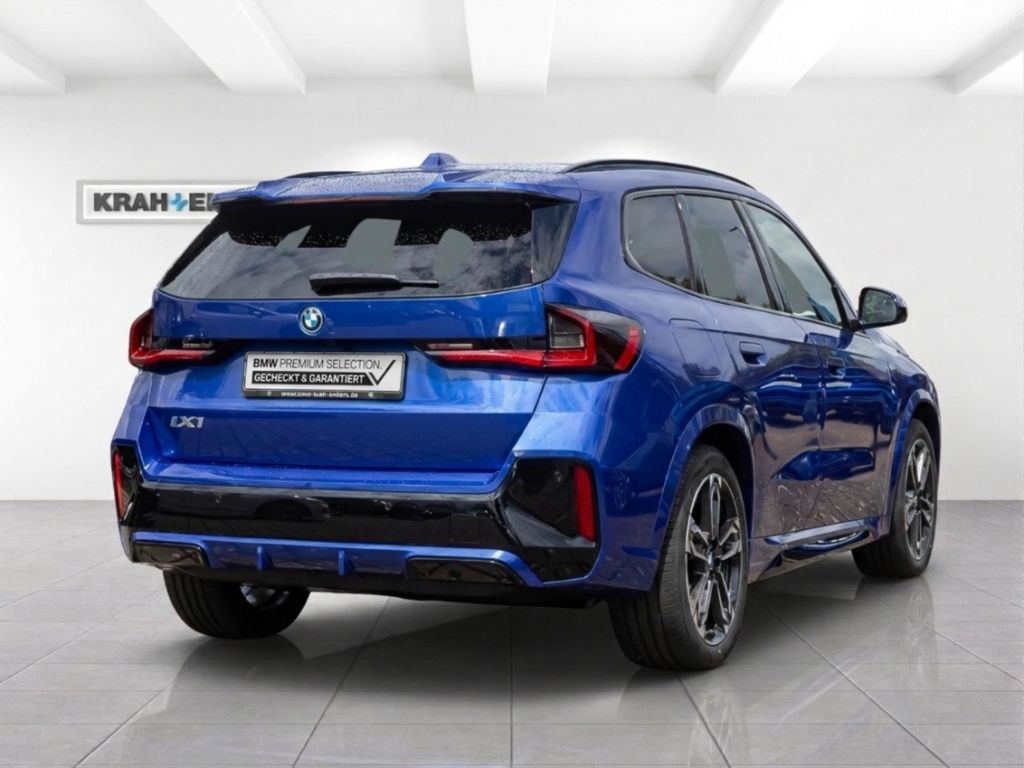 BMW iX1 - Bild 3