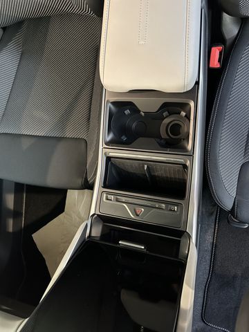 Ford Explorer Select RWD