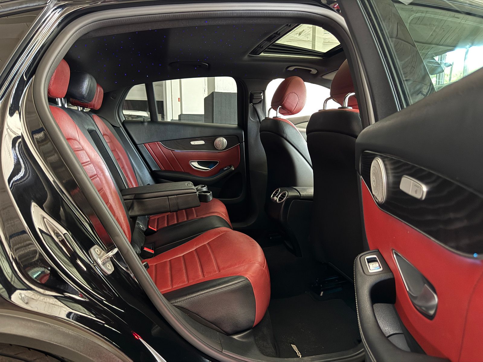 Fahrzeugabbildung Mercedes-Benz GLC 250 d COUPE 4M 9GT AMG LINE PLUS EDITION 1
