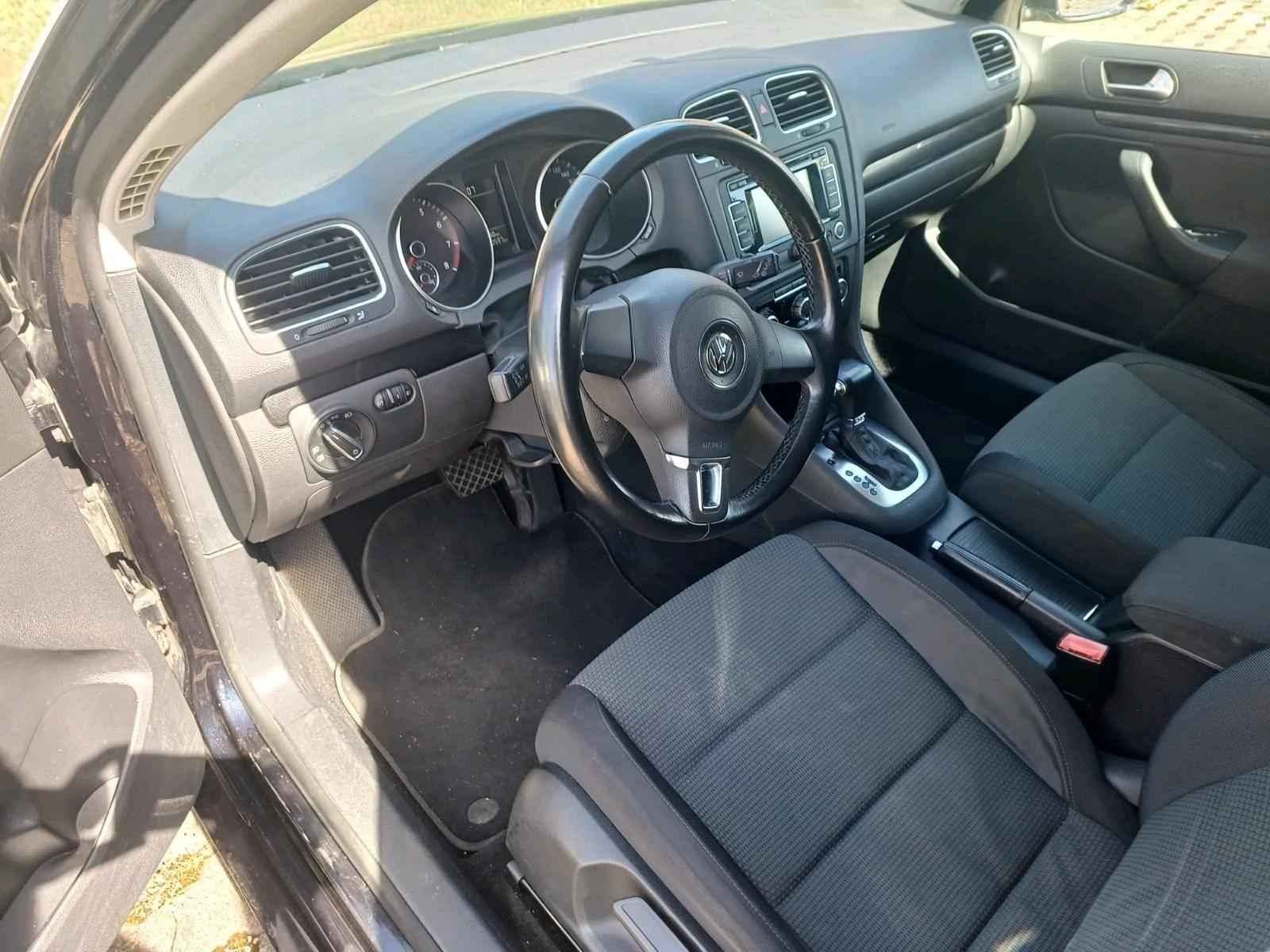 Volkswagen Golf 2011 — photo 7
