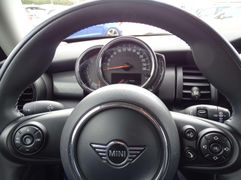 Fahrzeugabbildung MINI Cooper Cooper **LED/ SERVICE-NEU / TOUCHSCREEN**