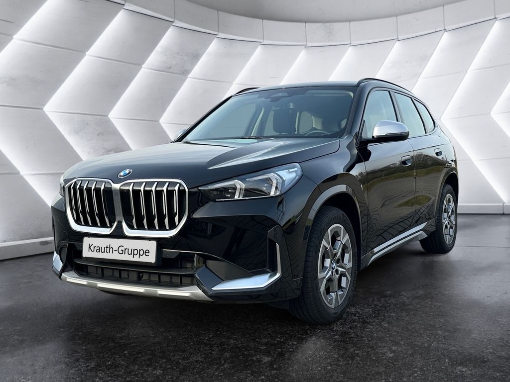 BMW X1 — hlavná fotografia