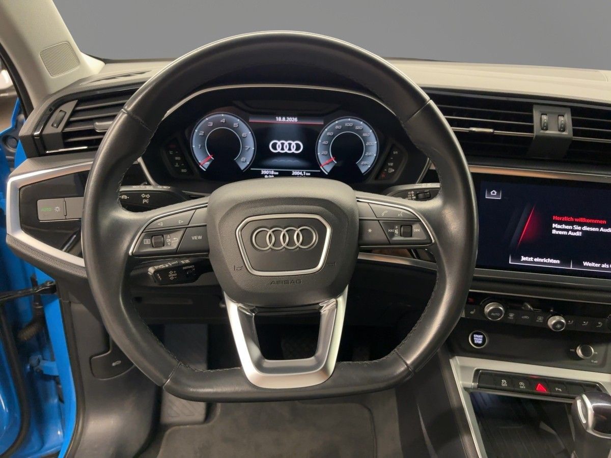 Audi Q3 S line 35 TFSI S tr. AHK PDC NAVI VIRTUAL foto 13