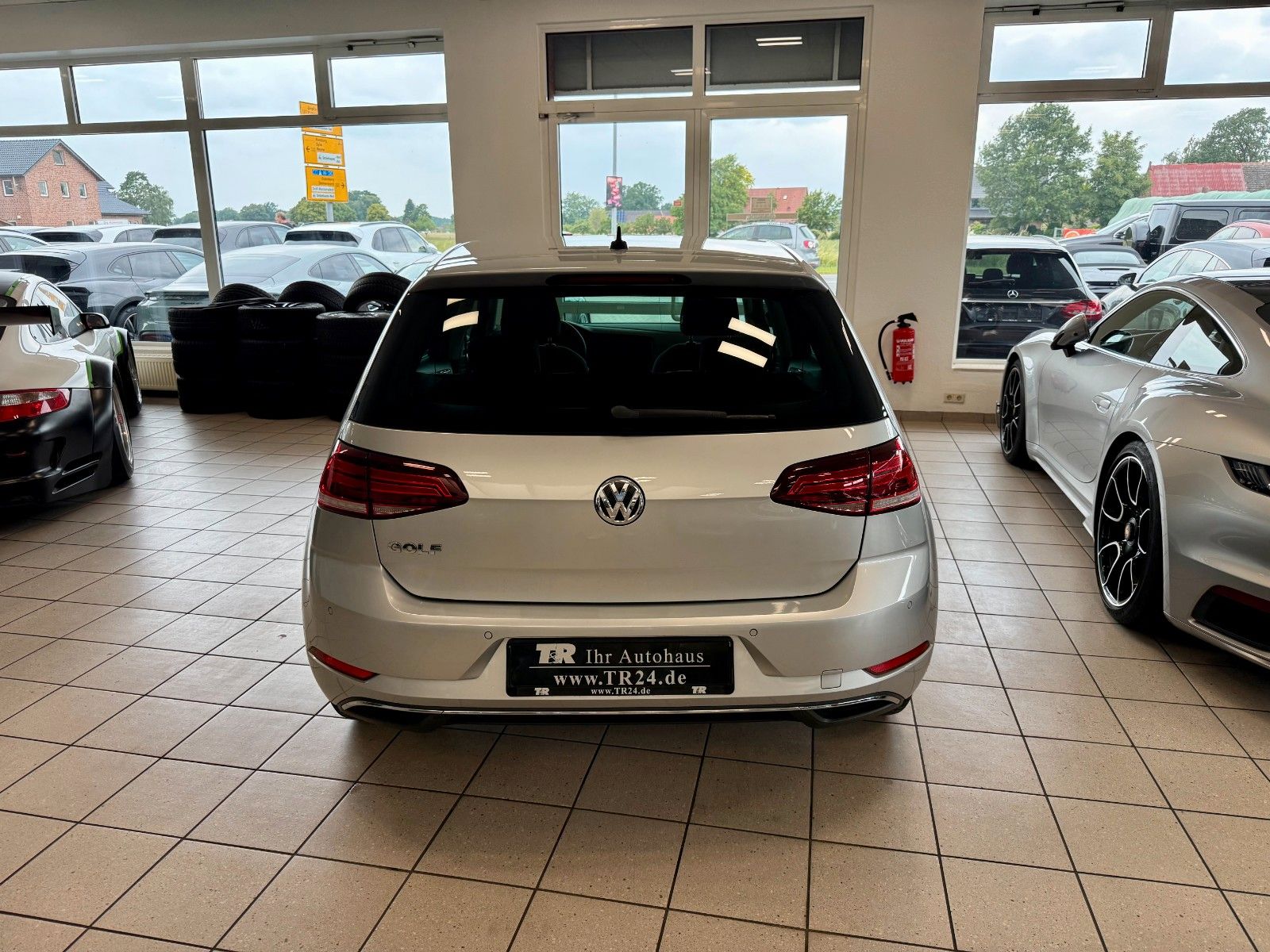 Fahrzeugabbildung Volkswagen Golf VII 1.0 Join Navi / LM-Felgen