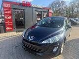 Peugeot 308 1.6 Tendance - Peugeot 308 Tendance mit Benzin-Antrieb