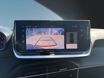 Peugeot 2008 1.2 PureTech 100 Active NAVIKAMERATEMP.