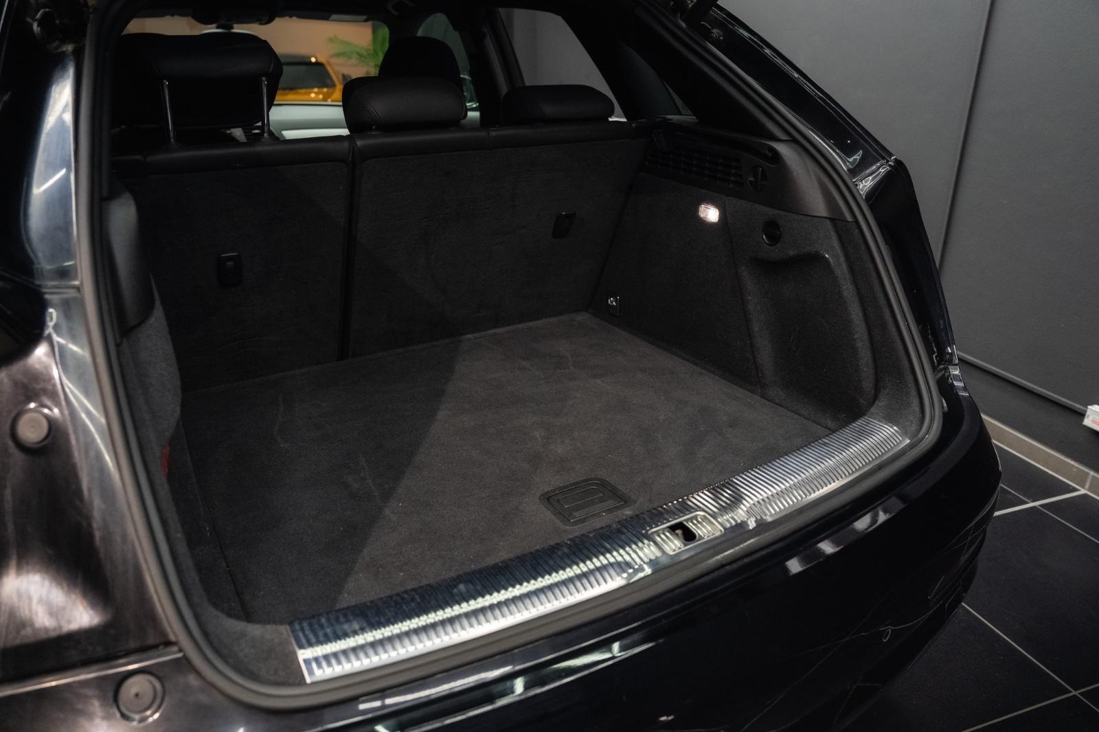 Audi Q3 quattro*S-LINE*E-Heckkl.*NAVI*NAPPA-LEDER*