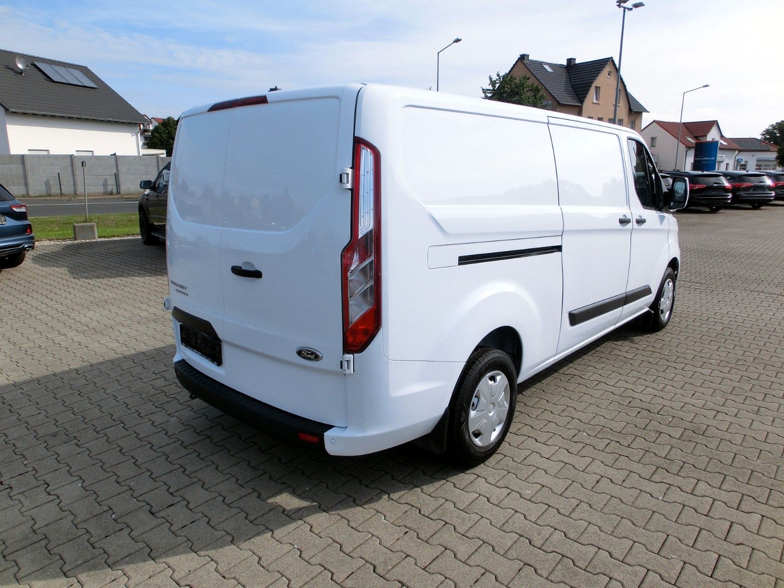 Fahrzeugabbildung Ford Transit Custom Kasten 300 L2 Trend