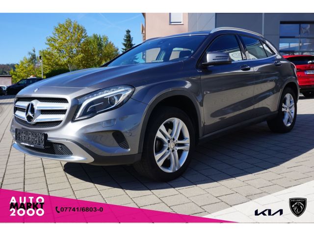 Mercedes-Benz GLA 200 Score 7G-DCT Navi Xenon SHZ Kamera LM