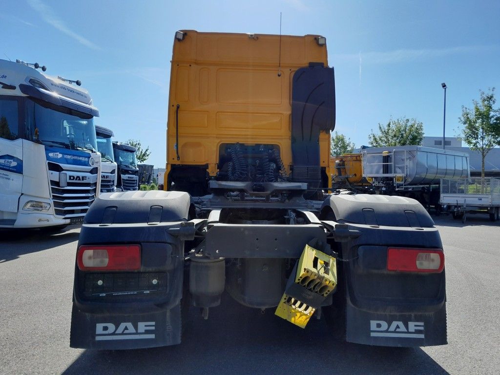 Fahrzeugabbildung DAF FT XF 530 SC PXP, 4x4, Kipphydraulik