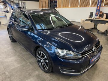 Volkswagen Golf 7 Lounge 4Motion *AHK*ACC*NAVI*KAM*STNDHZ*