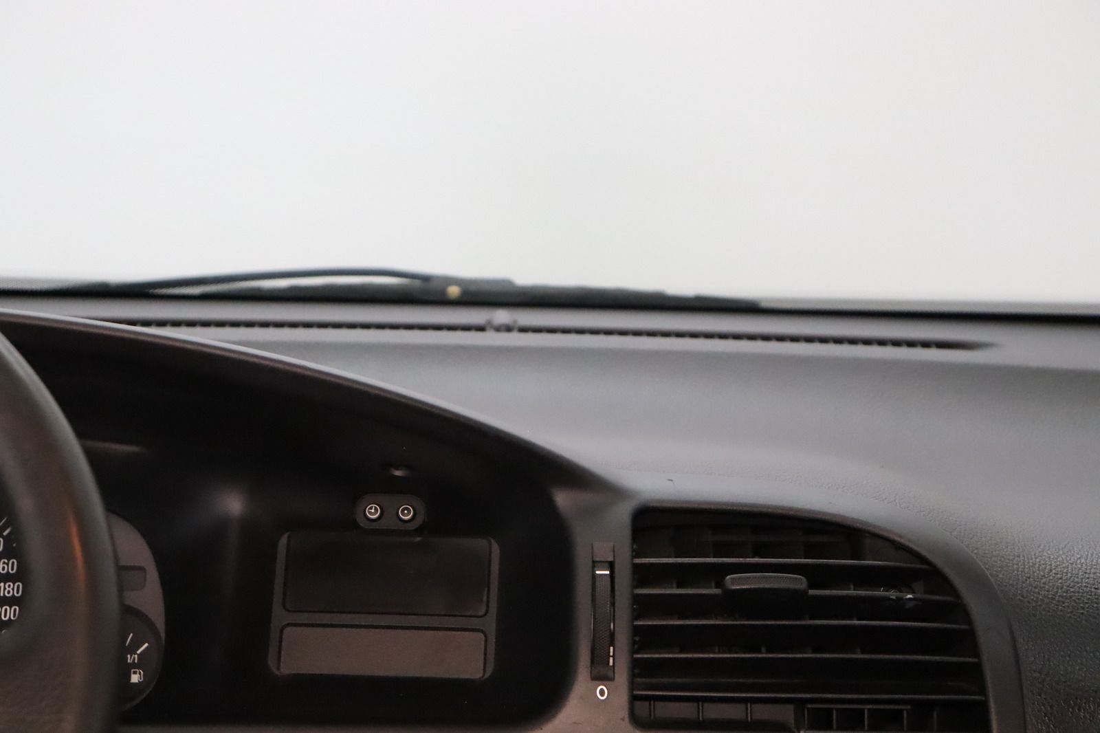 Fahrzeugabbildung Opel Zafira A 1.8i 7 Sitze * HU/AU 03.27 * AHK