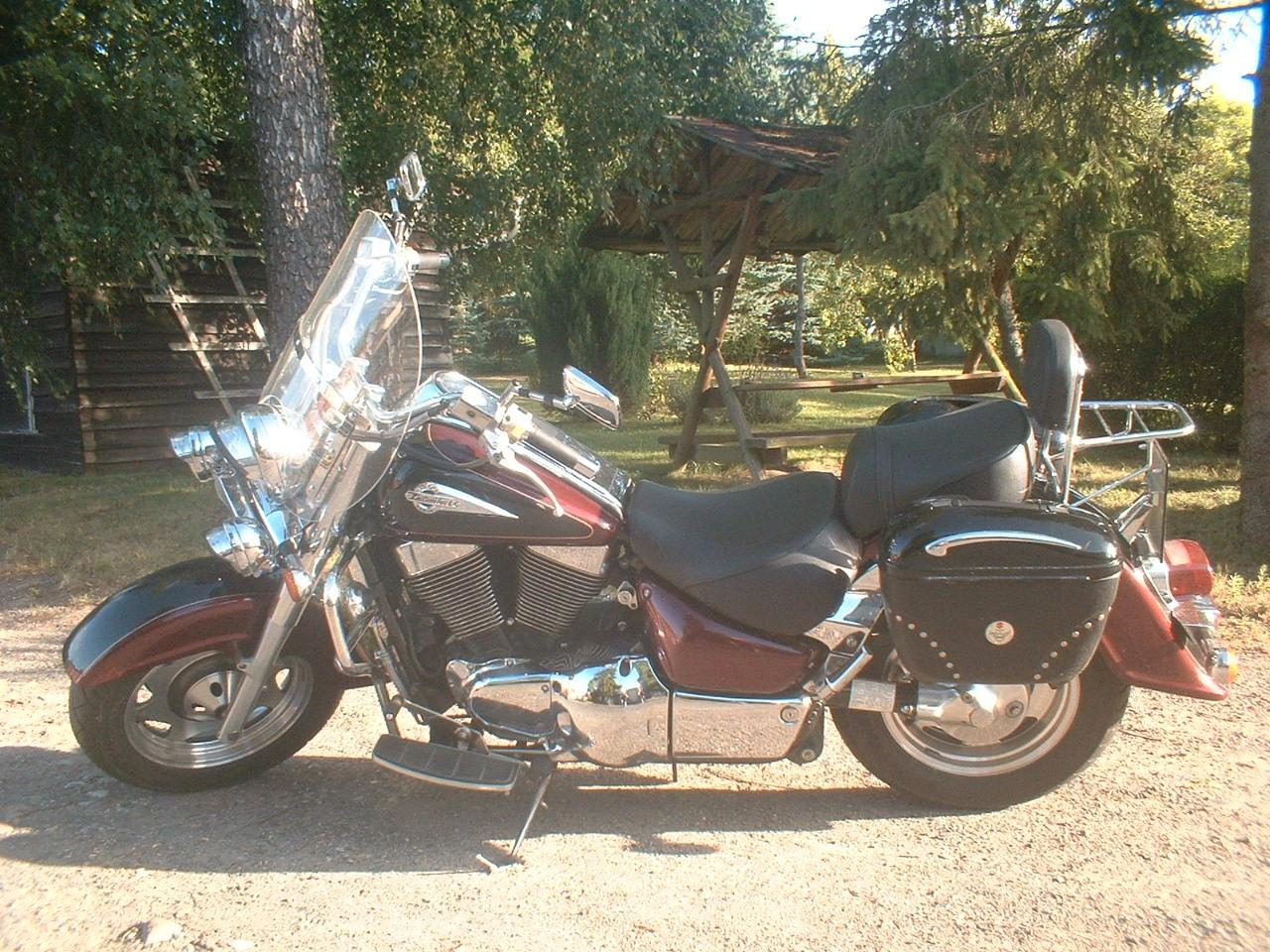 Suzuki VL1500