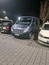 Renault KRANKENTRANSPORTER MIT ELEKTRISCHE HEBEBÜHNE - Renault Master aus 2012