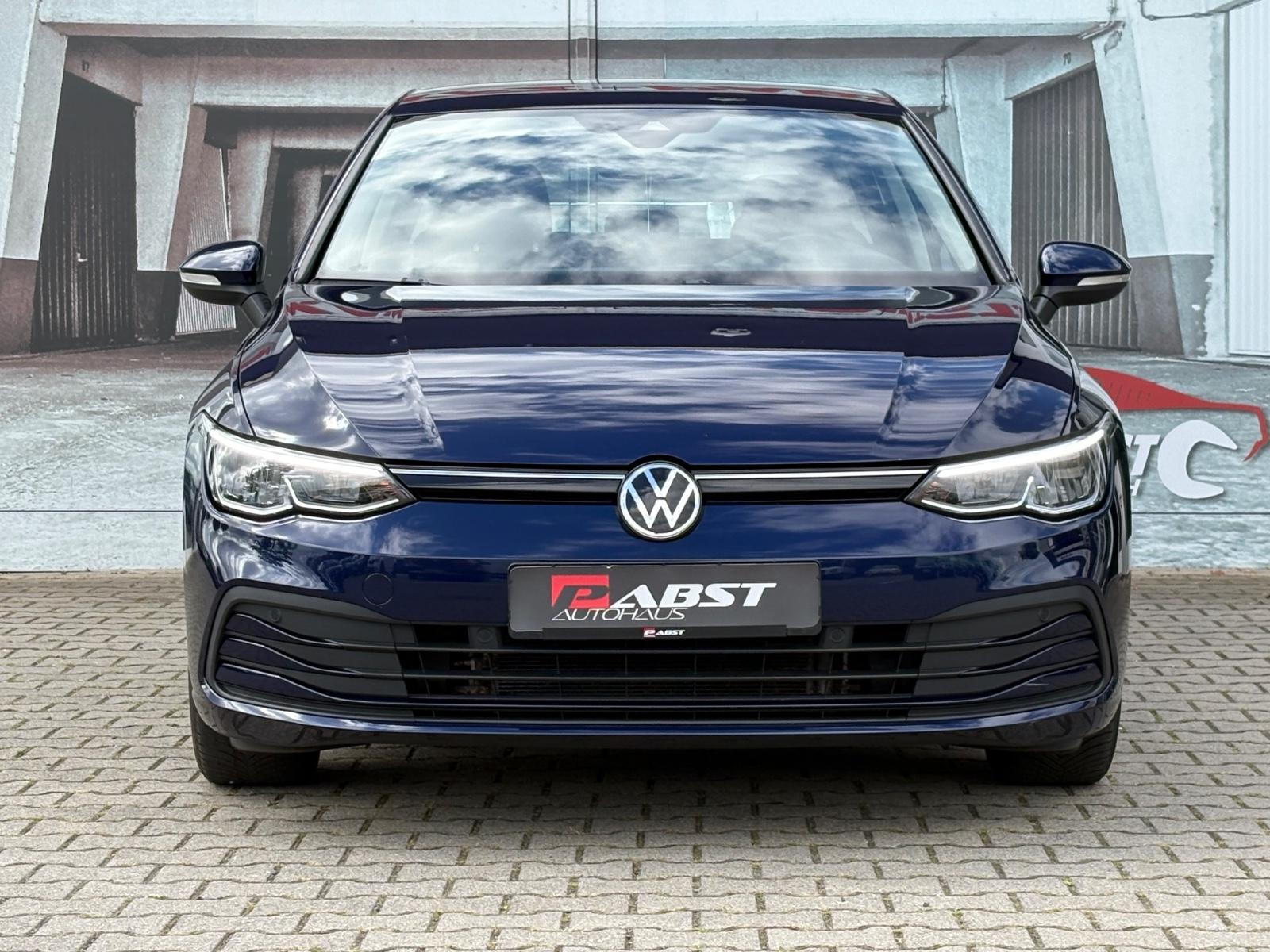 Volkswagen Golf VIII Life LED Navi AppConnect ACC SHZ, миниатюра 2