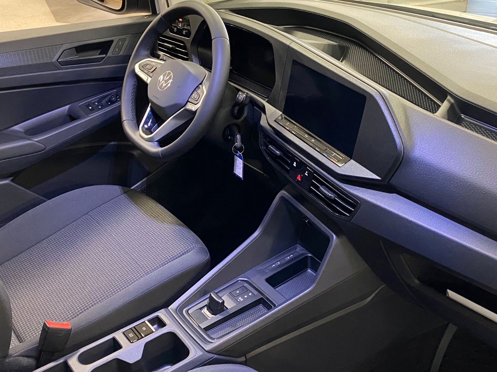 Fahrzeugabbildung Volkswagen Caddy Maxi 2.0 TDI+DSG+Kasten+2030 GARANTIE+250t