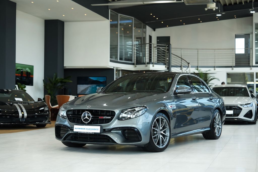 Image of Mercedes-Benz E 63 AMG