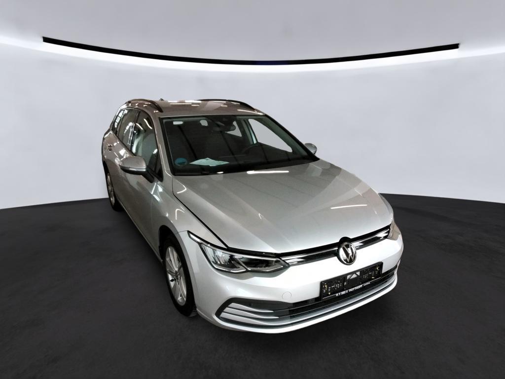 Volkswagen Golf Life eTSI 1.0 eTSI DSG/LED/VIRTUAL