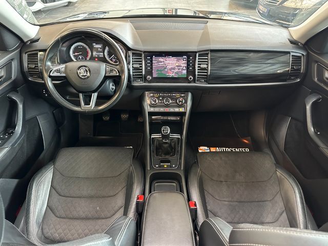 Skoda Kodiaq *7-SITZER*KEYLESS*PANO*MEMORY*AHK*LED*