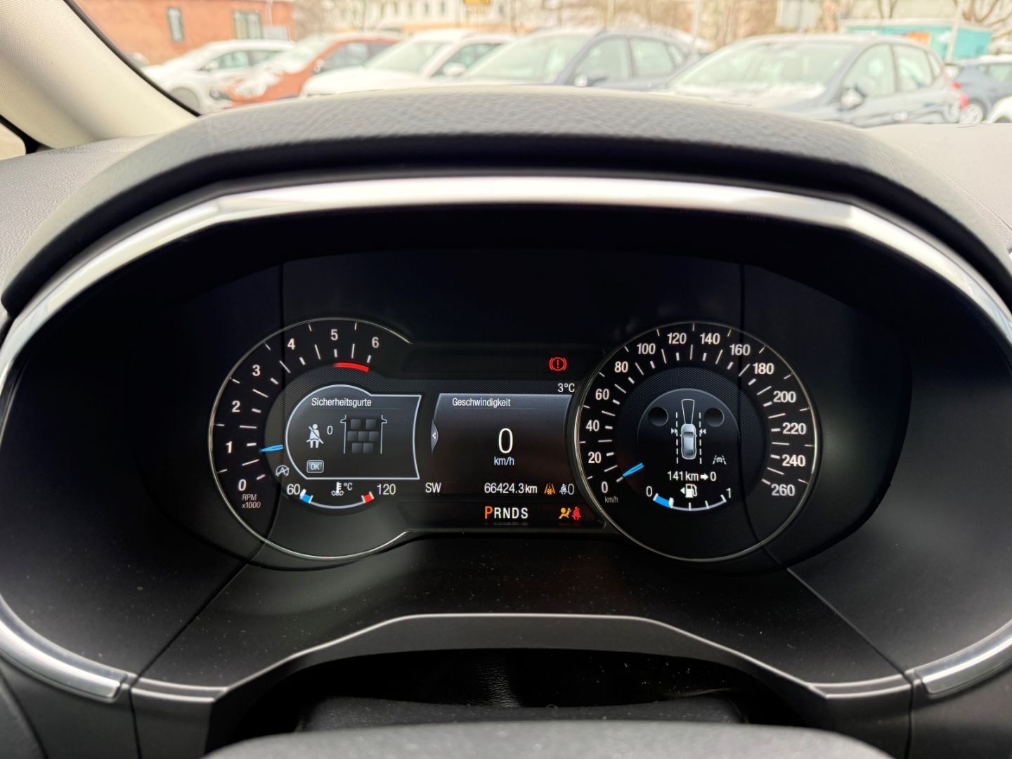 Fahrzeugabbildung Ford S-Max 2.0 EcoBlue Titanium 7-Sitze ACC LED AHK R