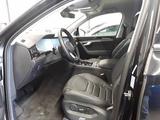 Volkswagen Touareg Elegance 3.0 TDI AHK RearView Luftfwk AC - Volkswagen Touareg aus 2025