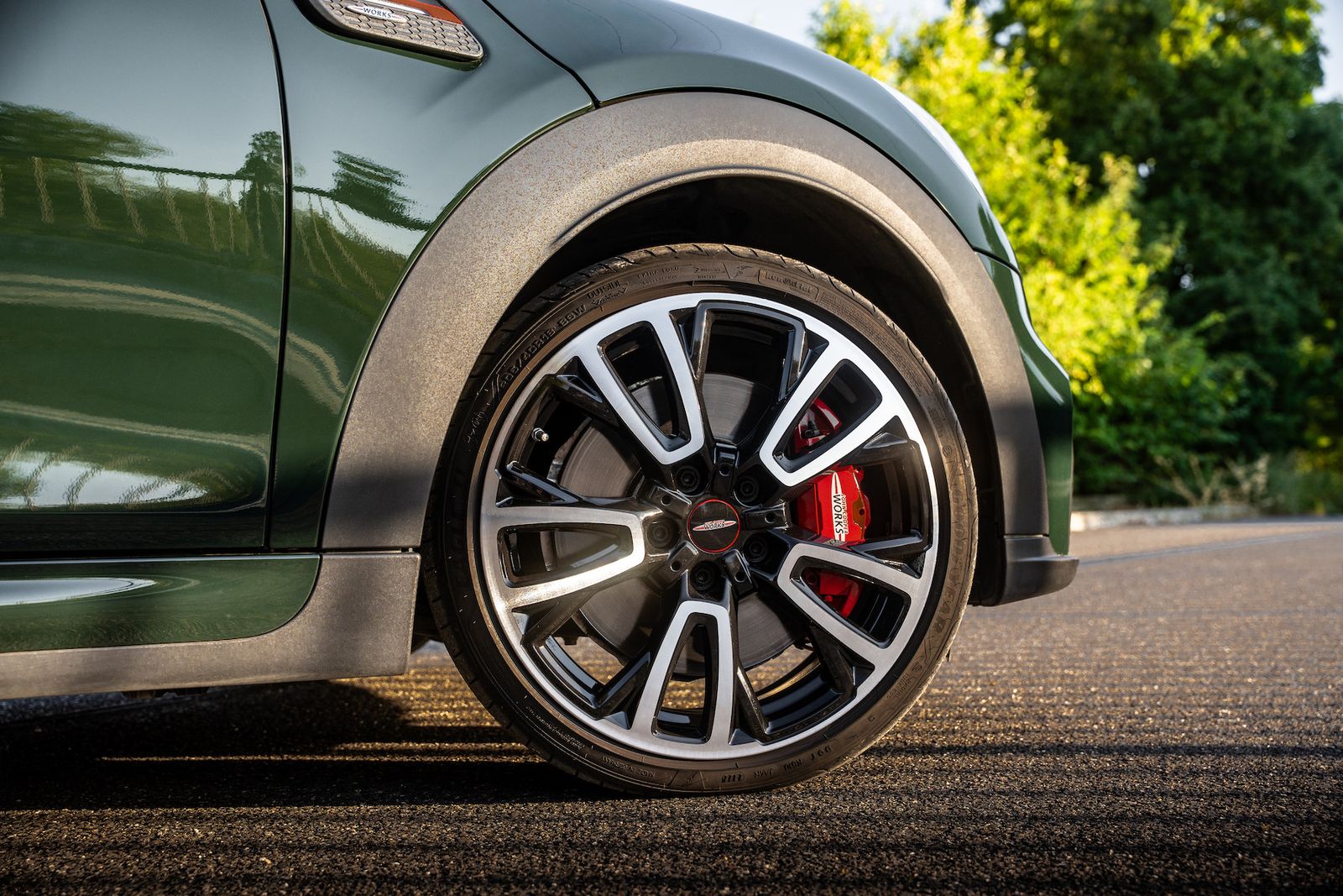 Fahrzeugabbildung MINI John Cooper Works Cabrio FACELIFT/AERO-PACK/LED