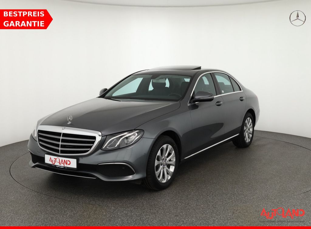 Image of Mercedes-Benz E 200