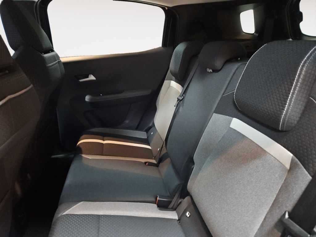 Fahrzeugabbildung Opel Frontera 1.2 DI Hybrid 48V eDCT GS