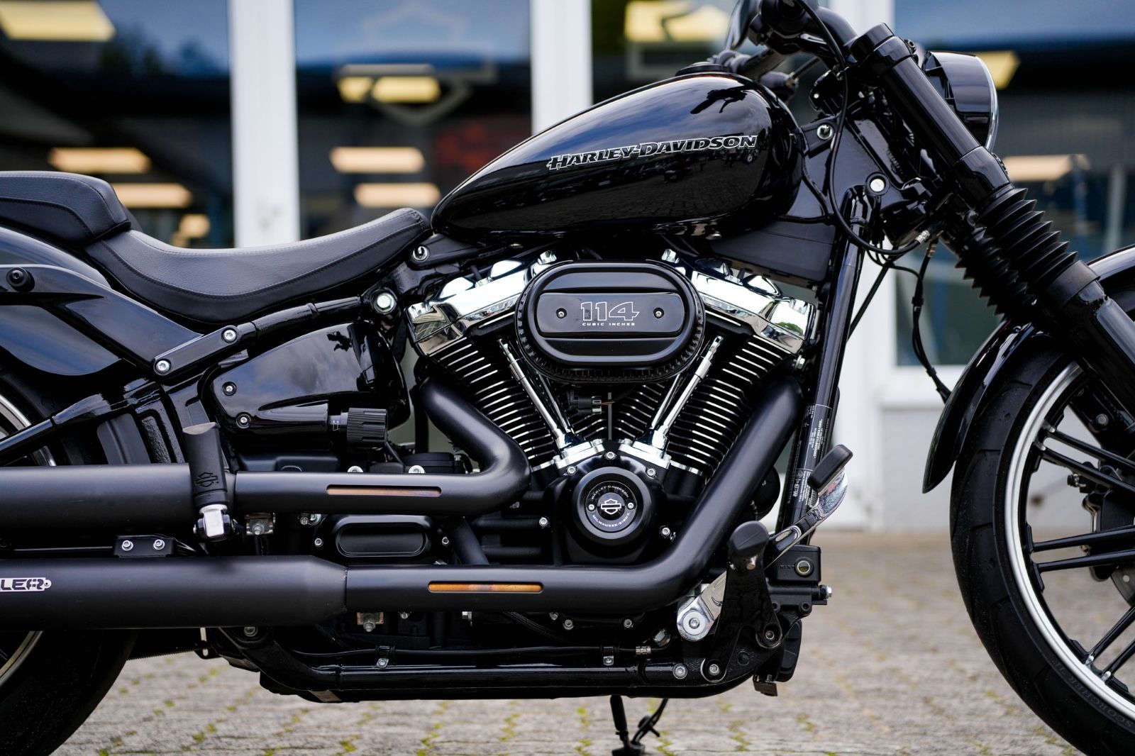 Fahrzeugabbildung Harley-Davidson FXBRS Breakout 114 cui - Miller - Black Black