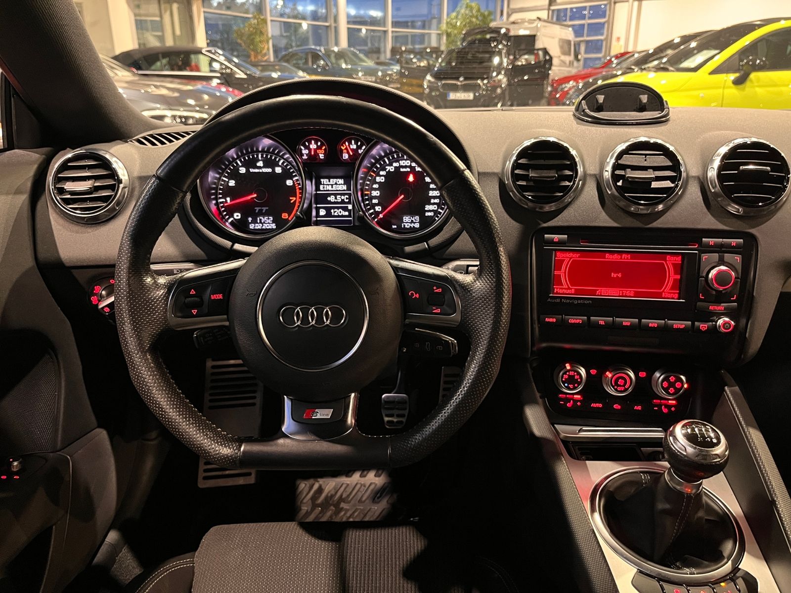 Fahrzeugabbildung Audi TT Coupe 1.8 TFSI S-Line XEN NAV SHZ