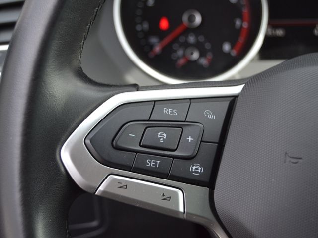 Tiguan 1.5 TSI Active AHK/LED/ACC/APP-CONNECT/PD
